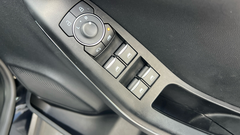 Ford Puma 1.0 EcoBoost Hybrid mHEV 155 ST-Line X 5dr Petrol Hatchback